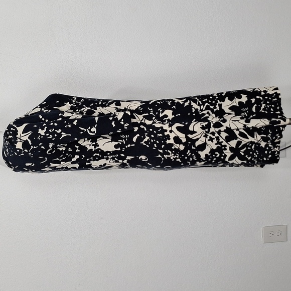 J.Crew Collection Black Ivory Preppy Lightweight Floral Knit Dress Size L - Picture 6 of 11